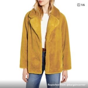 Women's Halogen Faux Fur Coat